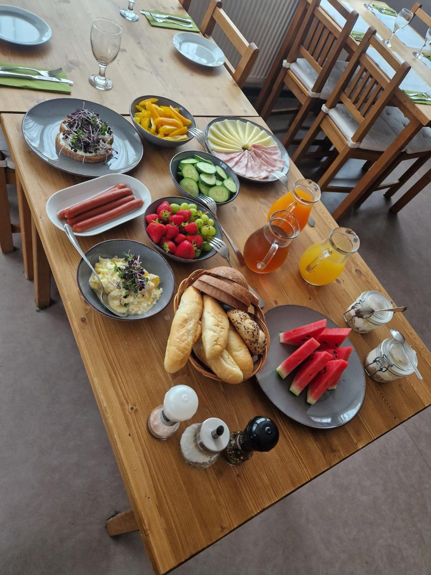 Sport Relax Hotel Na Kopecku Krinec Екстериор снимка