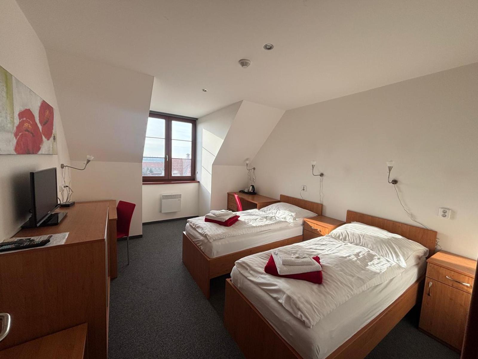 Sport Relax Hotel Na Kopecku Krinec Екстериор снимка