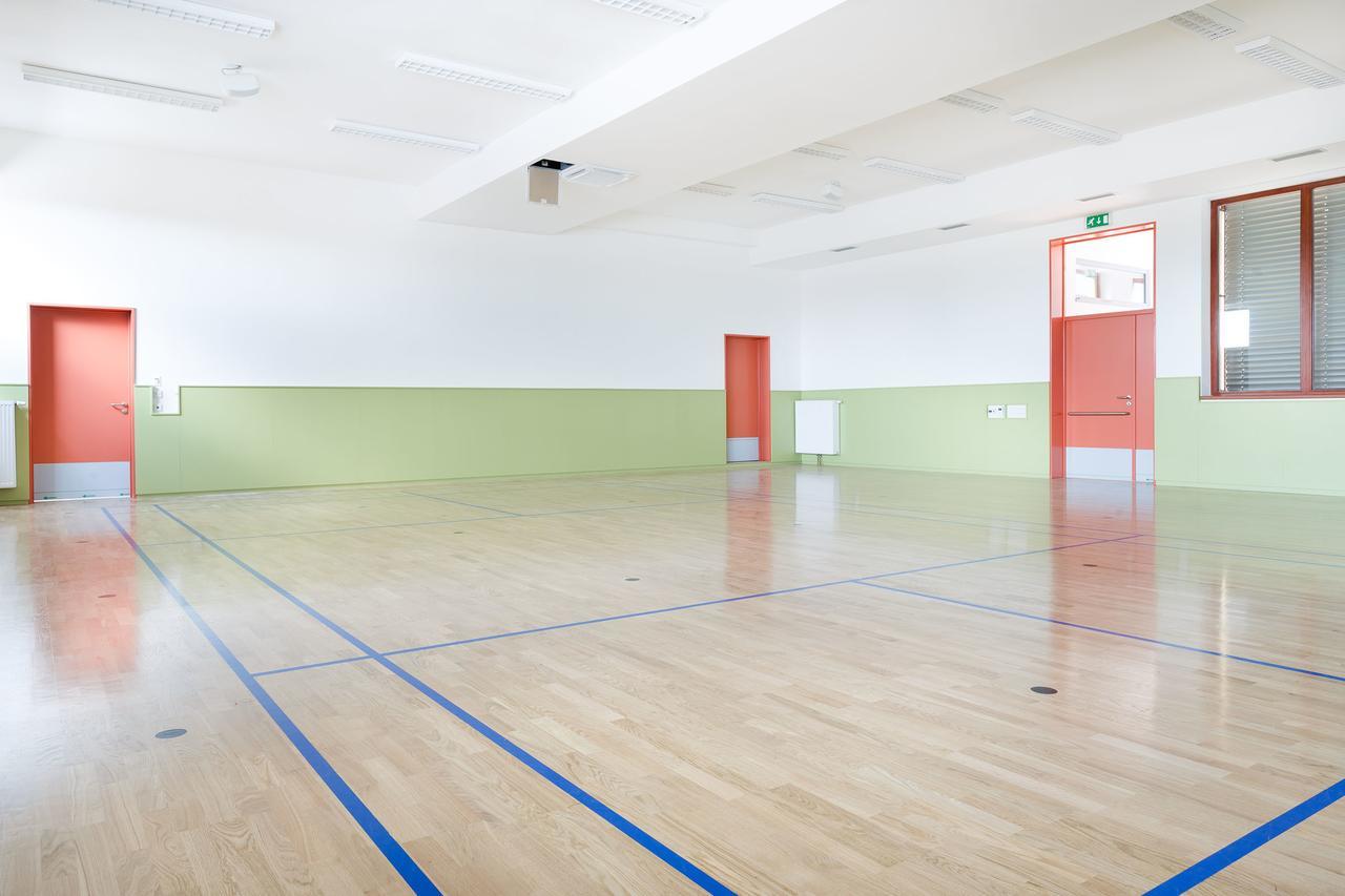 Sport Relax Hotel Na Kopecku Krinec Екстериор снимка